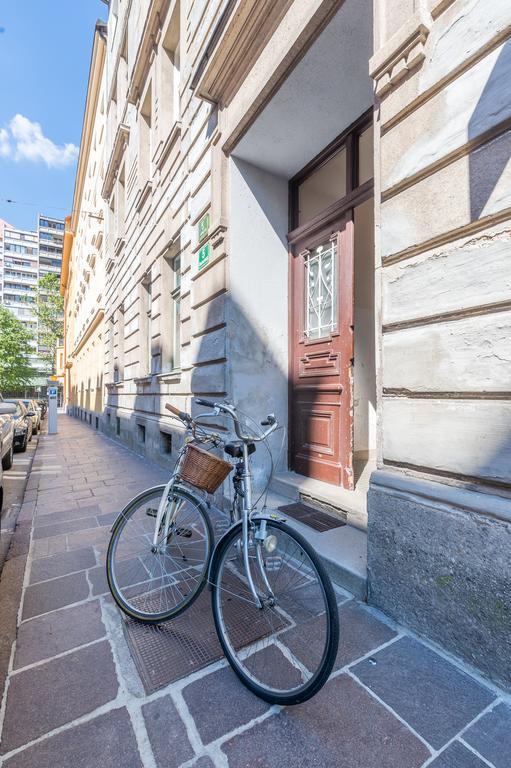 Apartment Fine Janeza Pavla *